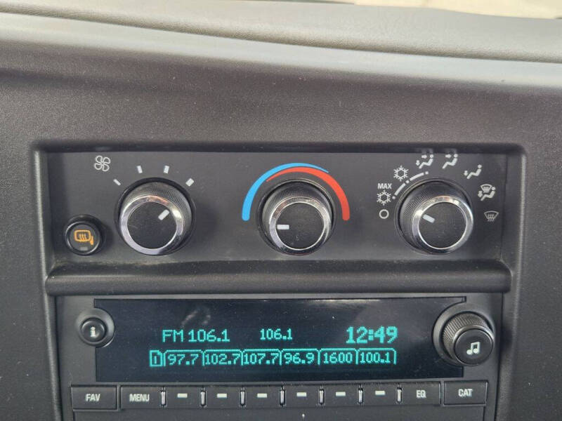 2024 Chevrolet Express 2500
