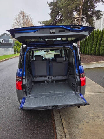 2004 Honda Element LX