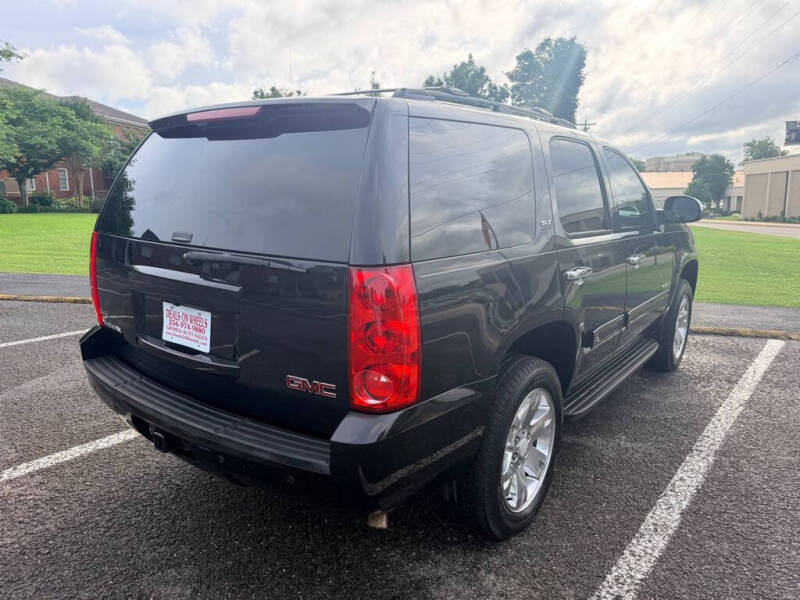 2011 GMC Yukon SLT
