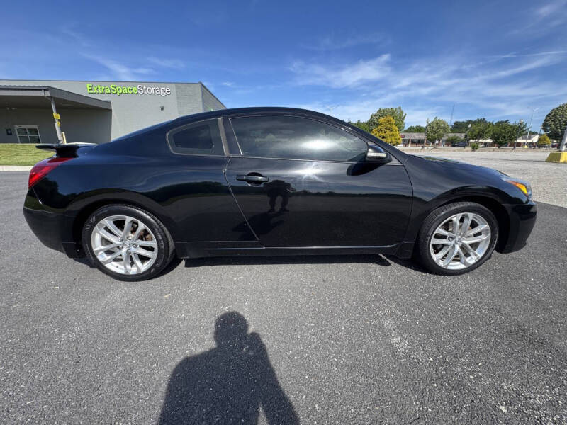 2010 Nissan Altima 3.5 SR