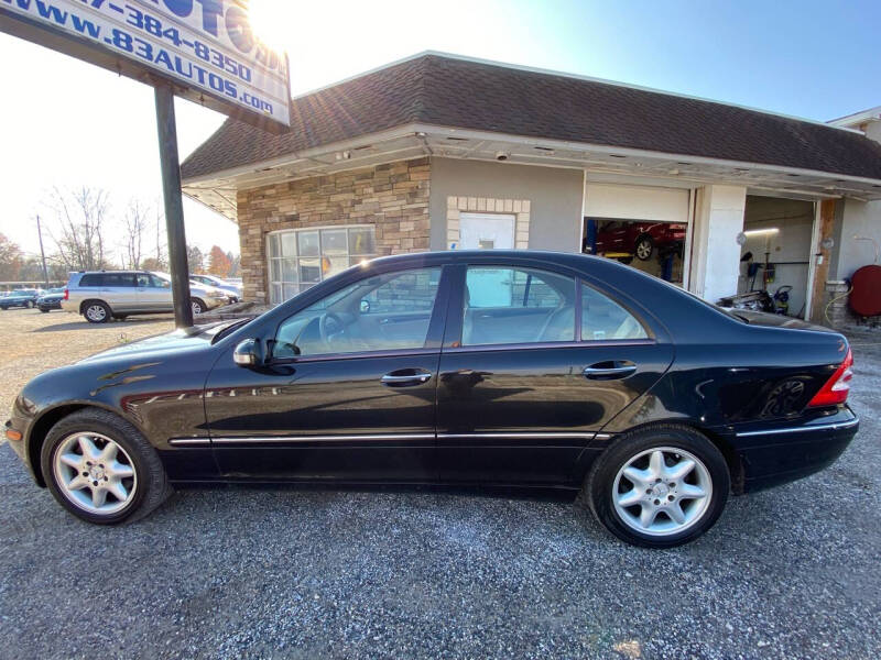 2005 Mercedes-Benz C-Class C240 4Matic photo 8