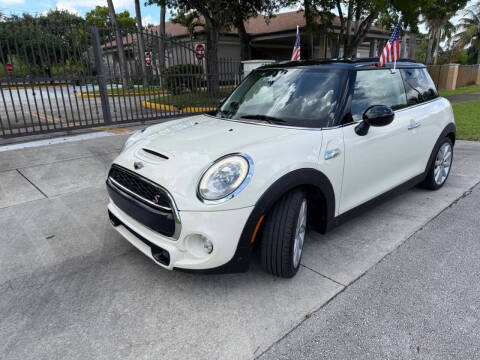 2015 MINI Hardtop 2 Door Cooper S