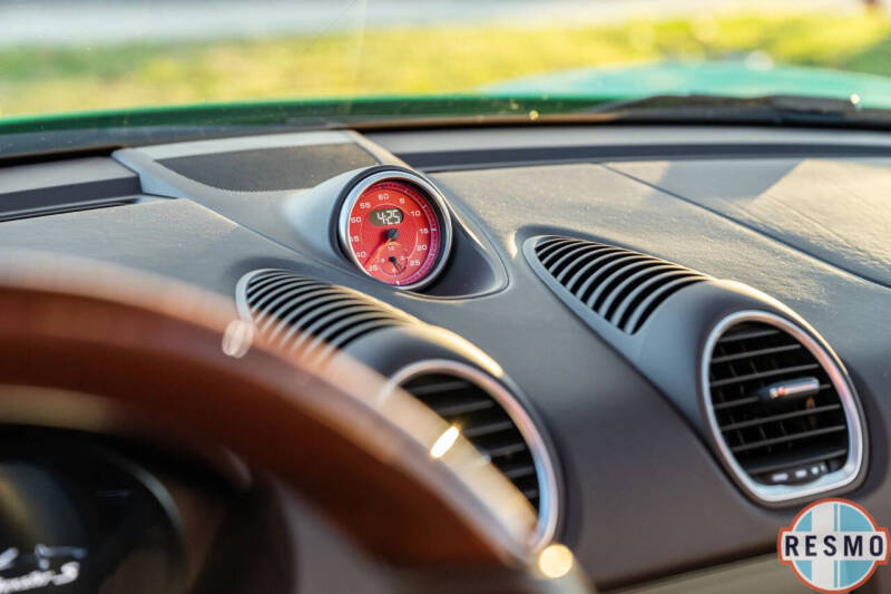 2023 Porsche 718 Boxster S