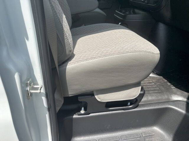 2026 Chevrolet Express 2500
