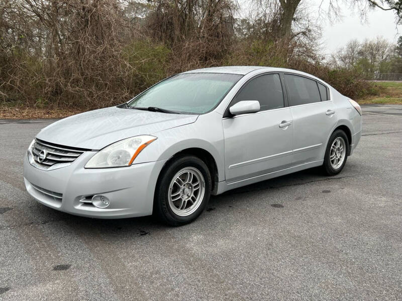 2011 Nissan Altima for sale at JR Motors in Monroe GA