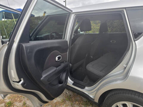 2019 Kia Soul +
