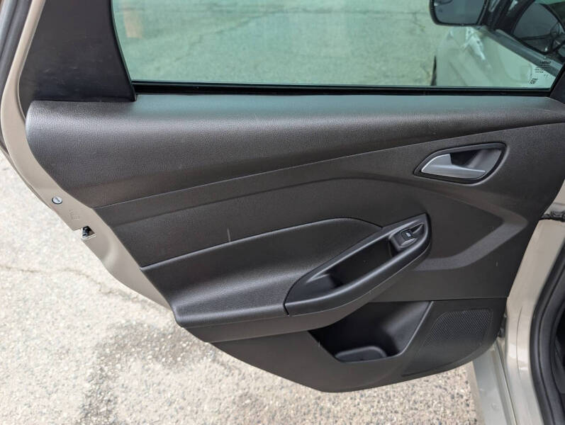 2016 Ford Focus SE
