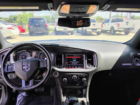 2014 Dodge Charger SXT