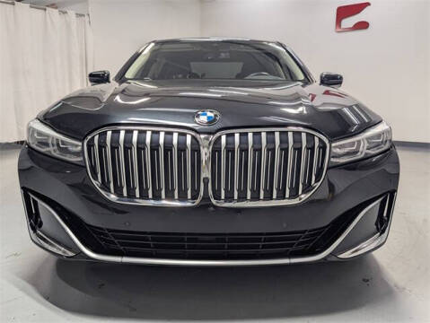 2022 BMW 7 Series 740i