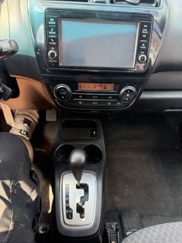 2020 Mitsubishi Mirage ES