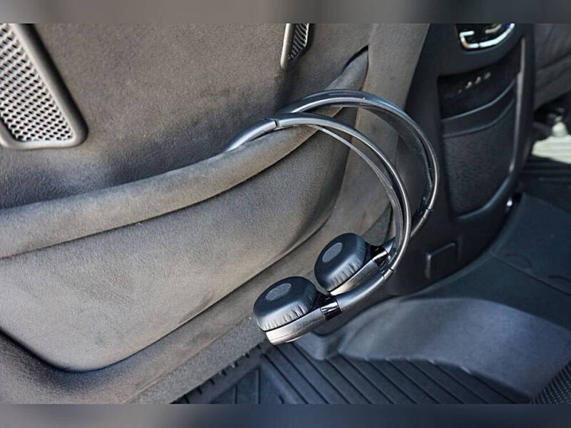 2019 Cadillac Escalade Platinum