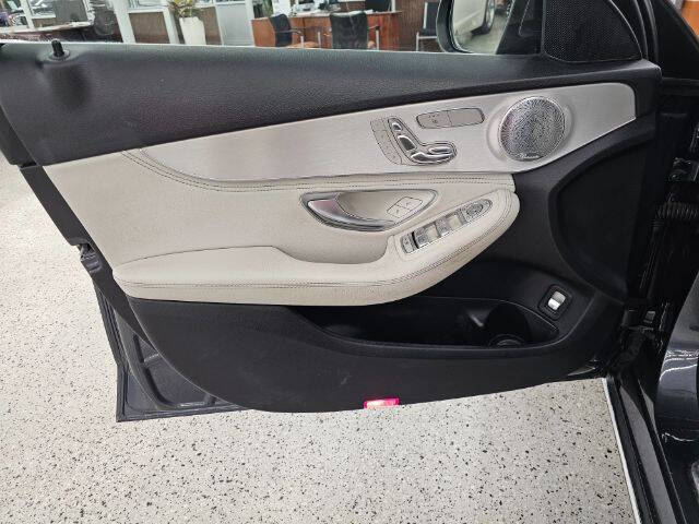 2016 Mercedes-Benz C-Class