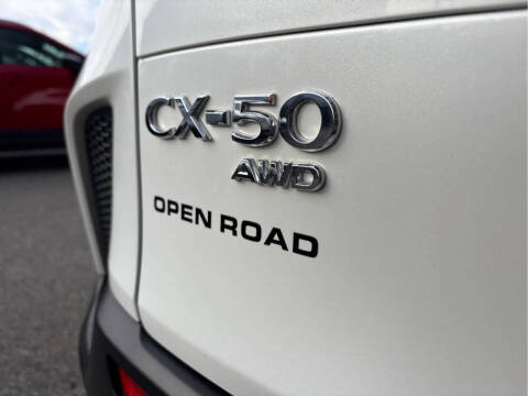 2025 Mazda CX-50 2.5 S Premium