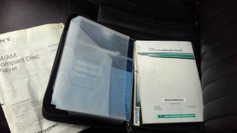 2005 Ford Thunderbird Deluxe