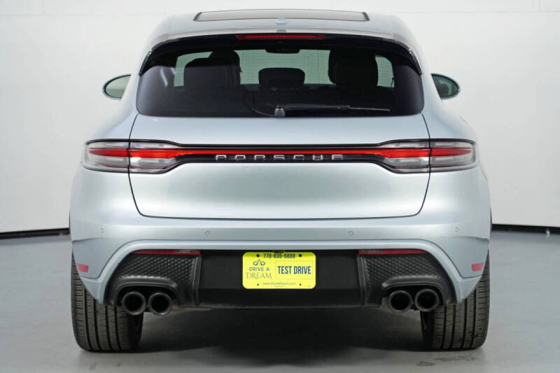 2023 Porsche Macan