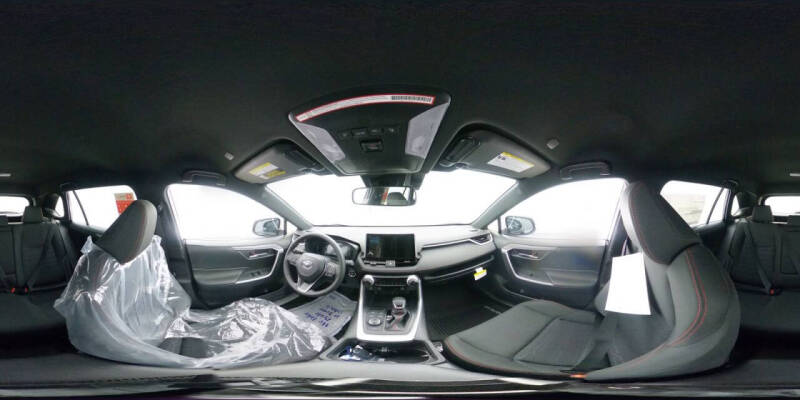 2025 Toyota RAV4 Plug-in Hybrid SE