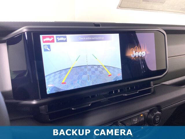 2025 Jeep Gladiator Mojave X