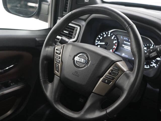 2022 Nissan Titan Platinum Reserve