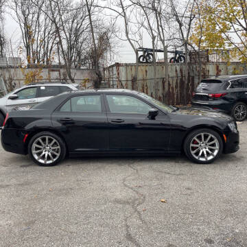 2016 Chrysler 300 S