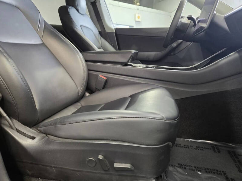 2020 Tesla Model Y Performance