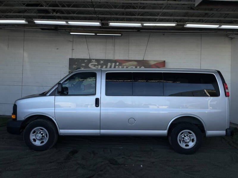 2016 Chevrolet Express LS 2500