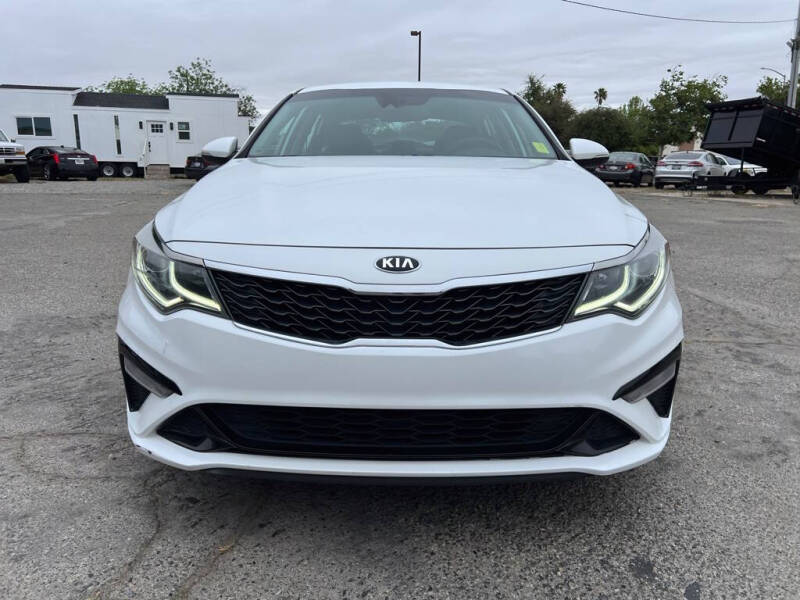 Used 2020 Kia Optima LX with VIN 5XXGT4L32LG422793 for sale in Clovis, CA