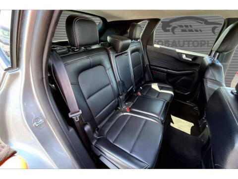 2024 Ford Escape Platinum