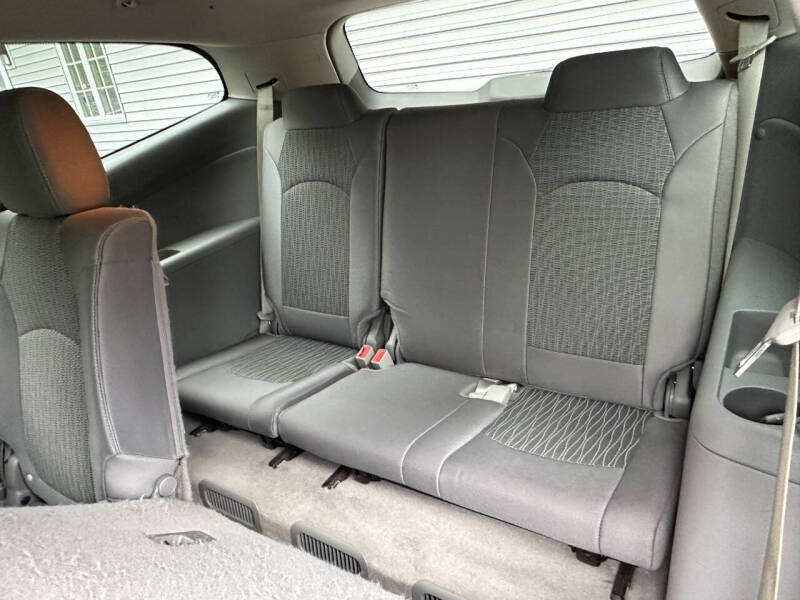 2016 Chevrolet Traverse LS