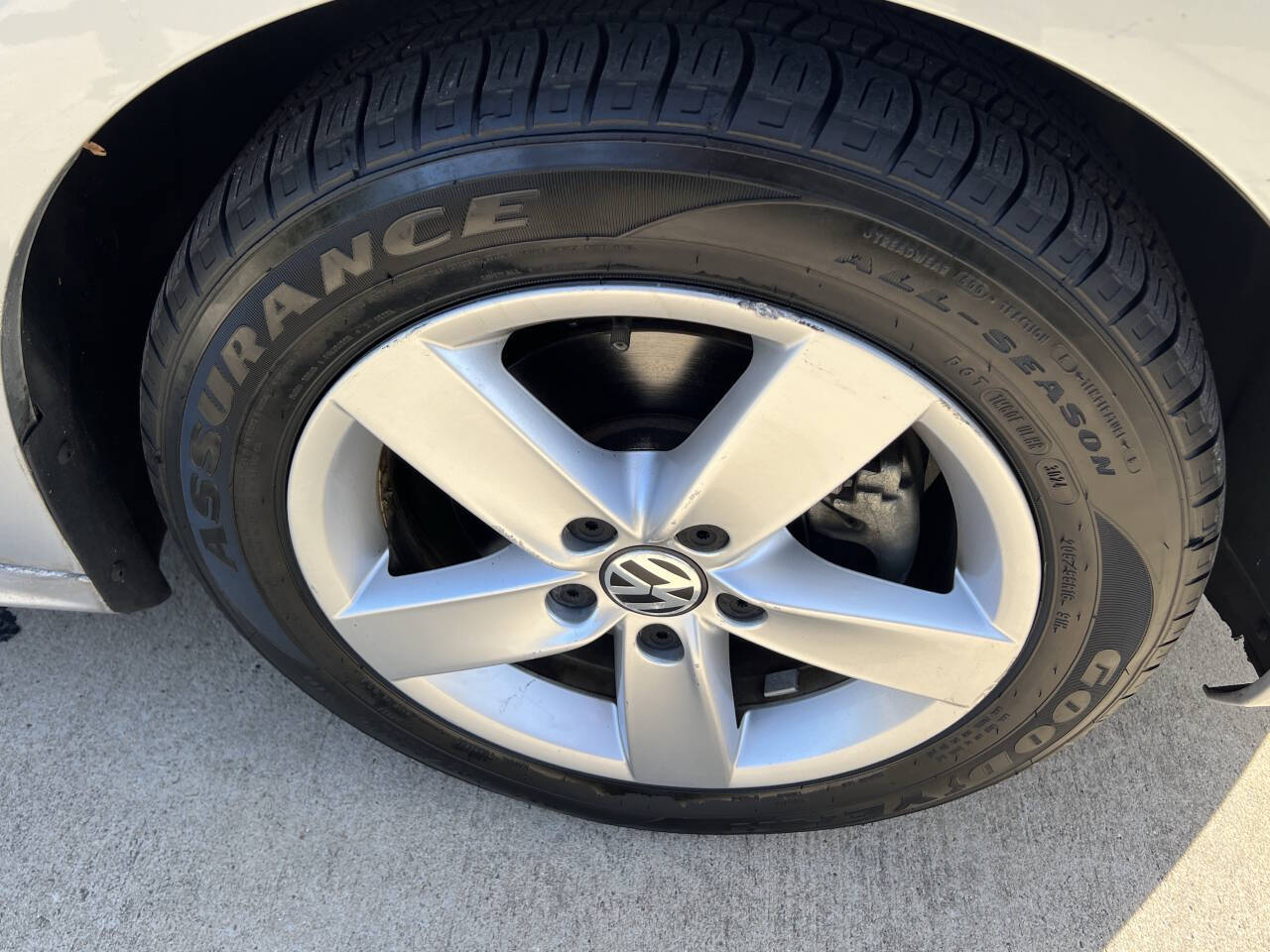 Used Car 2011 Volkswagen Jetta  Tdi 4dr Sedan 6a For Sale Under $10,000 In Austin, Texas