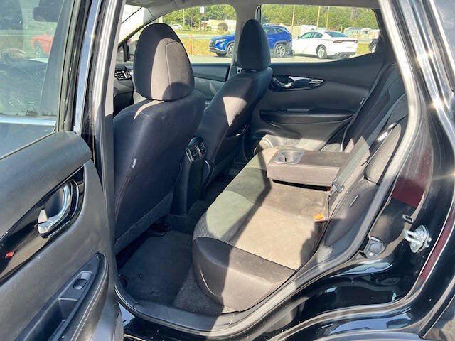 2021 Nissan Rogue Sport SV