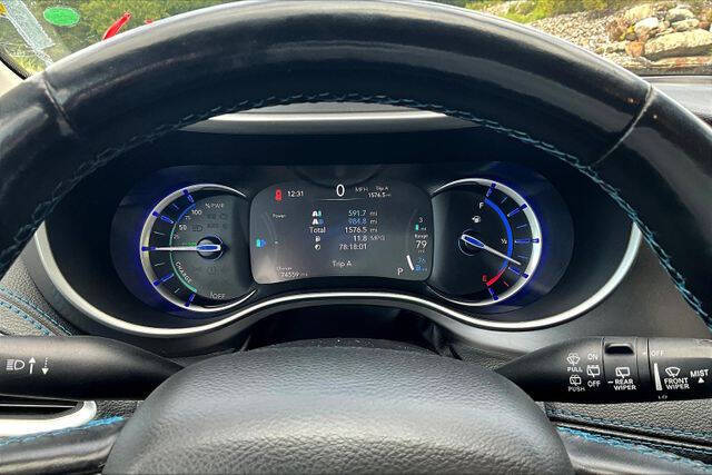 2021 Chrysler Pacifica Hybrid Touring L