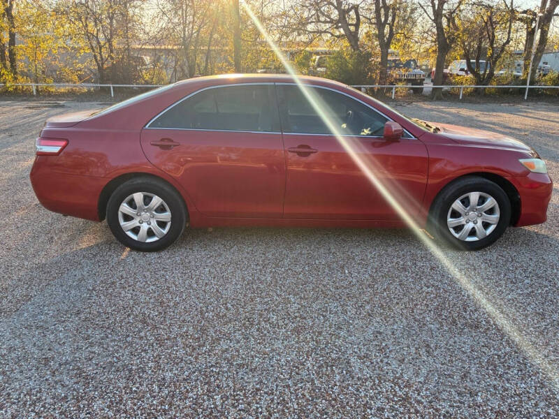 2011 Toyota Camry LE