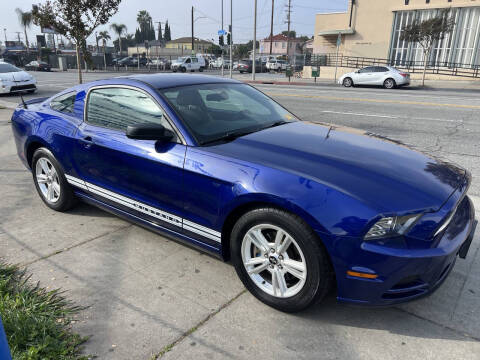 2013 Ford Mustang V6