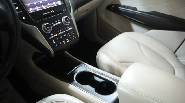 2017 Lincoln MKC Reserve