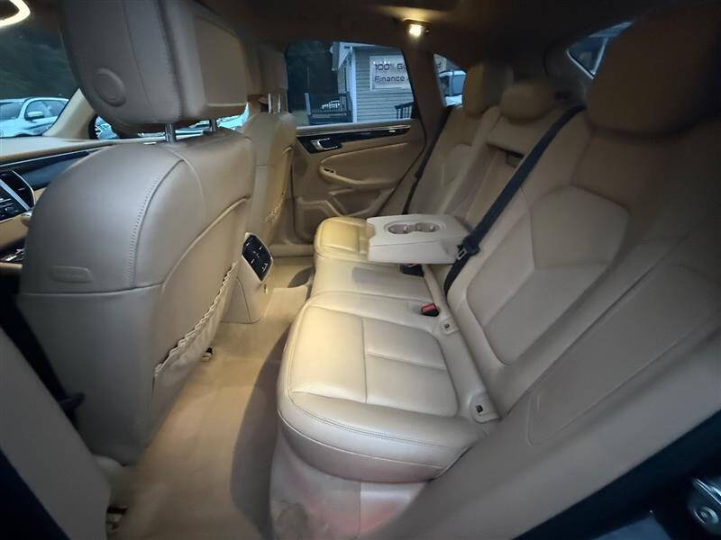 2016 Porsche Macan S