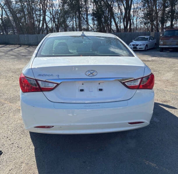 2011 Hyundai Sonata GLS