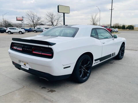 2018 Dodge Challenger SXT