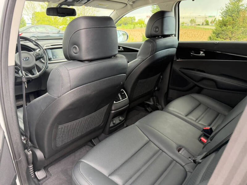 2017 Kia Sorento EX V6