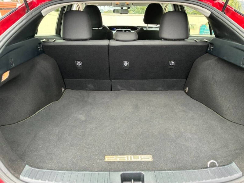 2016 Toyota Prius Three