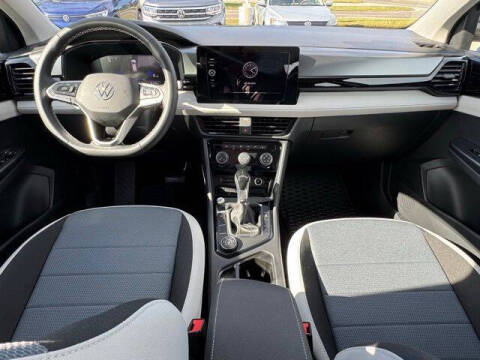 2025 Volkswagen Taos S 4Motion