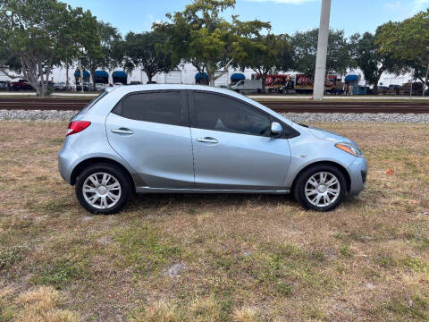 2013 Mazda MAZDA2 Sport