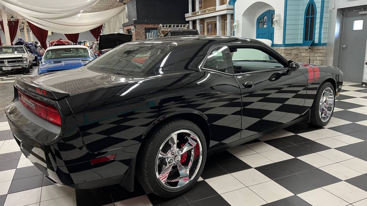 2013 Dodge Challenger 9