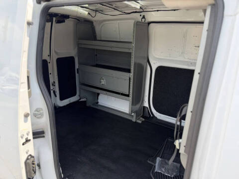 2021 Nissan NV200 SV