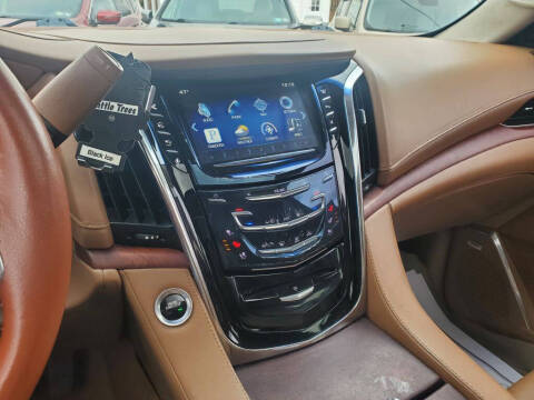 2015 Cadillac Escalade Platinum