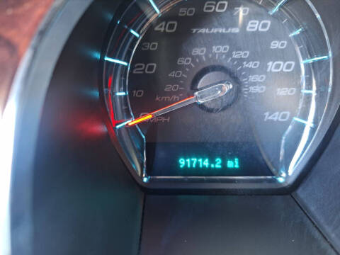 2011 Ford Taurus SEL