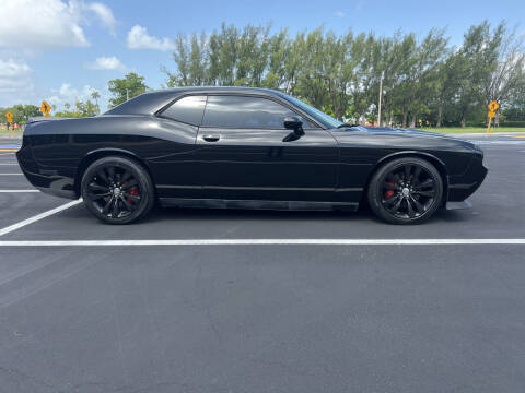 2013 Dodge Challenger SRT8 Core