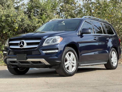 2013 Mercedes-Benz GL-Class for sale at New City Auto - Retail Inventory in South El Monte CA