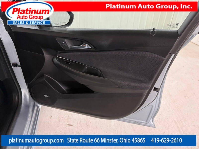 2017 Chevrolet Cruze LT Auto