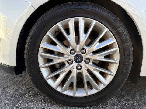 2015 Ford Focus Titanium