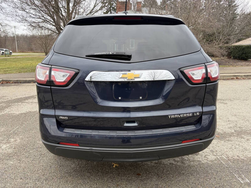 2016 Chevrolet Traverse LS